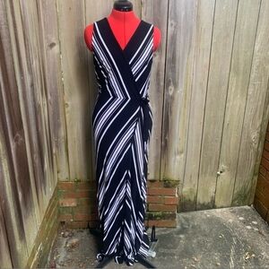 White House Black Market Black and White Sheath Maxi Dress